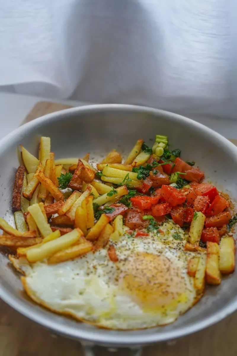 Chips mayai, photo 1 of 2 (sample photo)