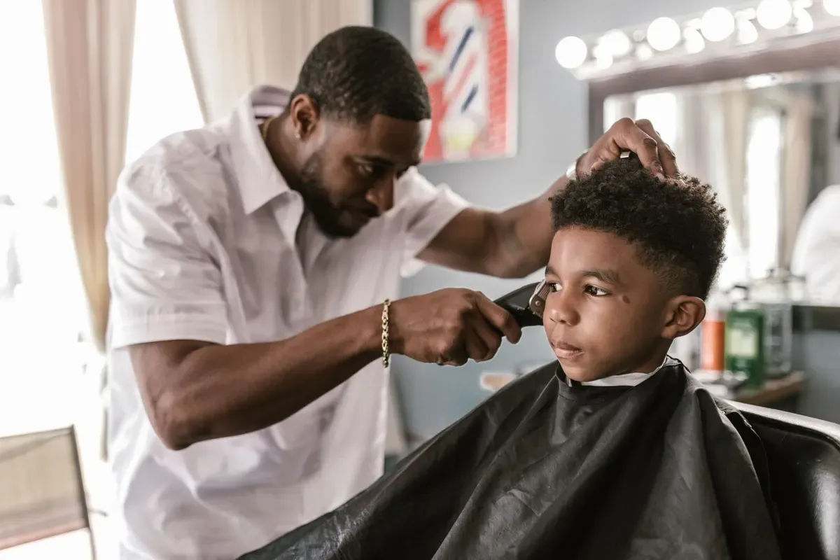 Children's haircut, photo 1 of 4 (sample photo)