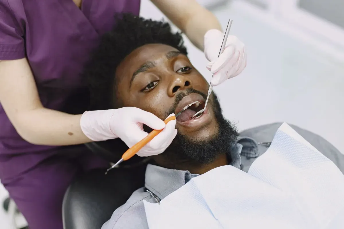 Dental check-up and cleaning, photo 1 of 4 (sample photo)