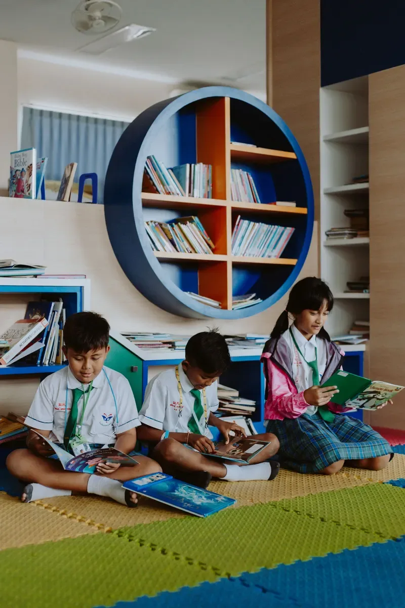 The school library (sample photo)