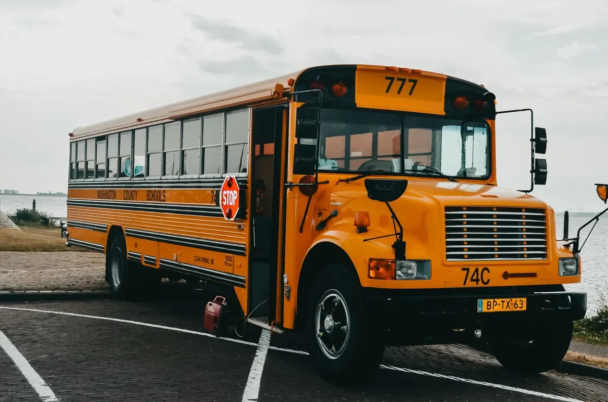 School bus, morning and afternoon, photo 1 of 3 (sample photo)