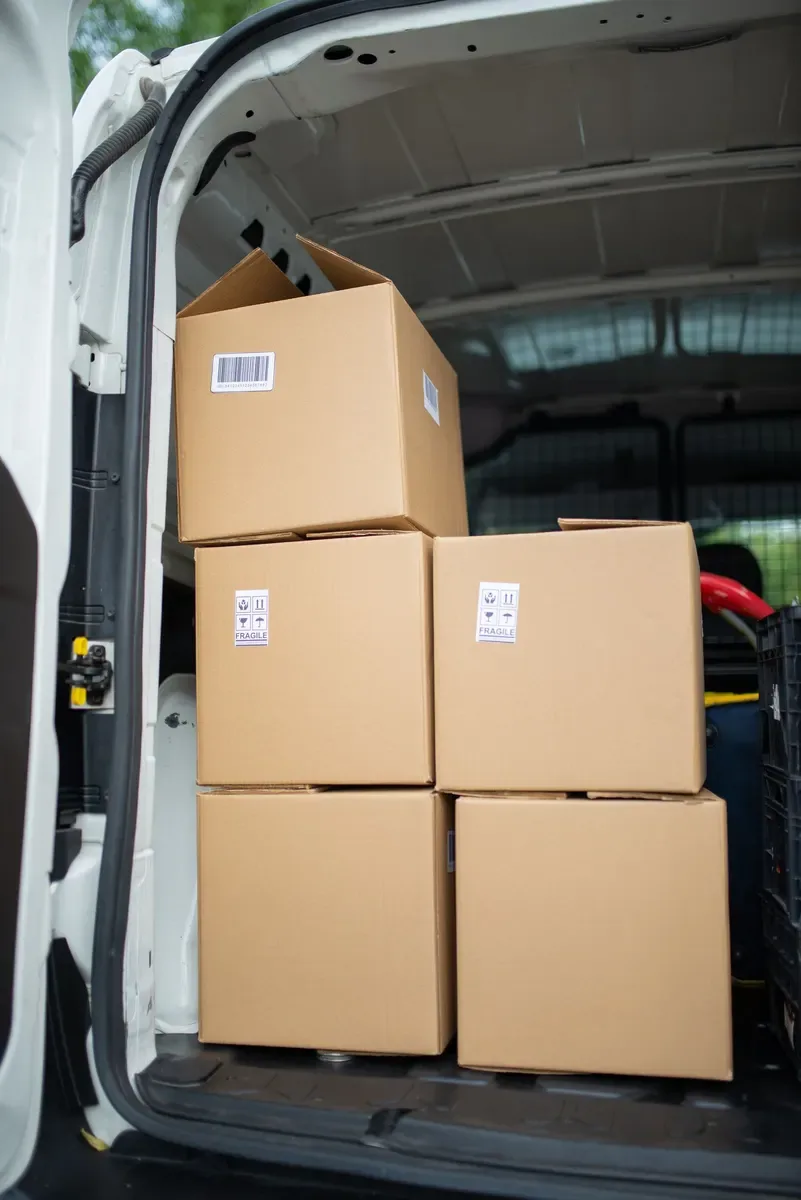 Delivery to your office, photo 1 of 3 (sample photo)